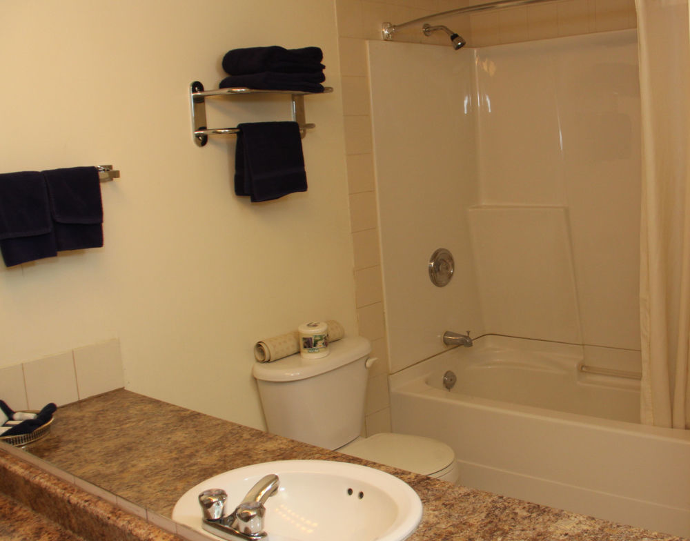 Argyll Plaza Hotel Edmonton Esterno foto